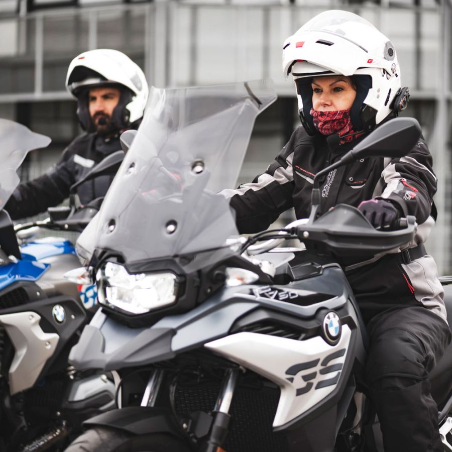 INTERFONO MIDLAND BTX1 PRO S CON HI-FI SPEAKER DOPPIO (2 PEZZI) Conference 4 persone fino a 800 m